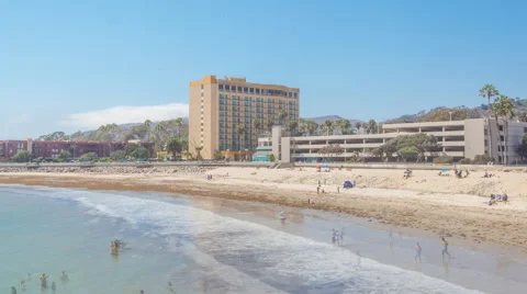 4K Hyperlapse of a beach with tourists Video stock 66428921