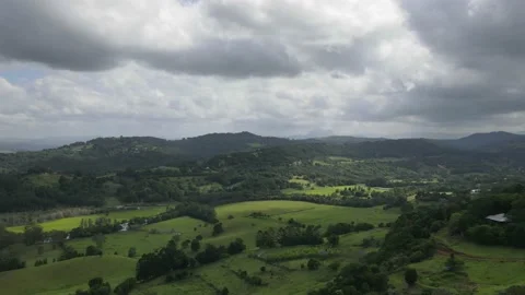 4K Hyperlapse Bilambil waypoint Stock Footage 228851136