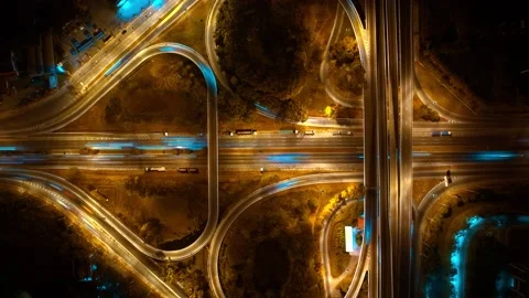 4K : Hyperlapse drone shot over highway multi-level junction road. 스톡 동영상 171456336
