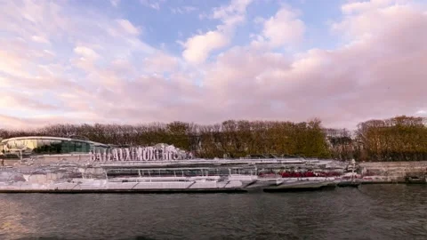 4K Hyperlapse, Paris, La Seine Stock Footage 141139069