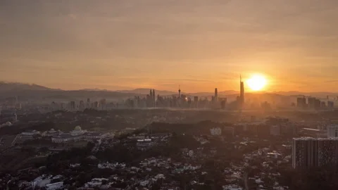 4K hyperlapse of Royal Palace Malaysia during Sunrise Stock Footage 202500531