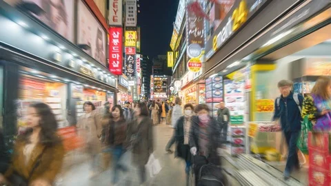 4k hyperlapse video of walking along Myeongdong shopping district in Seoul Vidéo 120339878