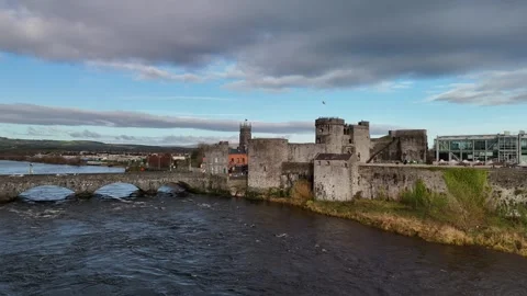 4K King John’s Castle and River Shannon in Limerick Stock Footage 333412825