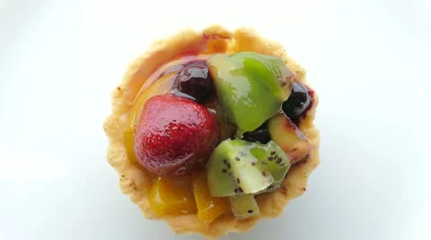 4k, Kiwi cake, rotation Stock Footage 51673561