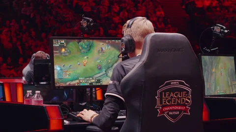 4K League of Legends Final. G2 team esports proplayer focused during Final. Stock Footage 154354434