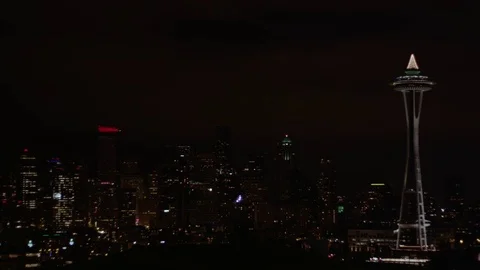 4K: Lockoff Seattle Space Needle Scenic Stock Footage 72880771