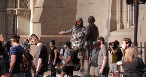 4K LONG SHOT OF VANDALIZED FOUNDING FATHERS STATUE Stock Footage 131453528