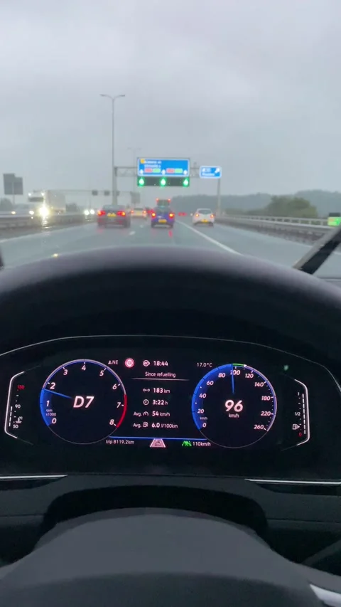 4K, looking at car dashboard while driving on the highway, windshield 動画素材 253425335