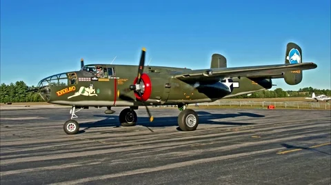4K loop, Warbird B-25 Mitchell bomber Stock Footage 57463489