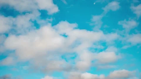 4K Loop of white clouds over sky time lapse 스톡 동영상 140760950