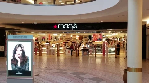4K Macys storefront, mall escalator Vidéo 63023539