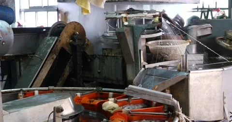 4k Make Silk Thread. 스톡 동영상 45975873