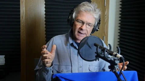 4K MAN DOING VOICE-OVER WITH DOLLY MOVE Stock Footage 58952604