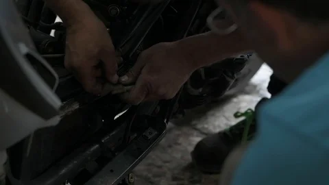 4K mechanic Stock Footage 90801676