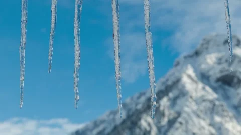 4k Melting icicles timelapse Video stock 327827164
