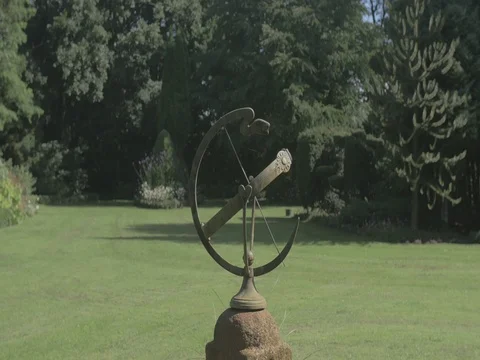 4k metal statue / structure in garden at noon Video stock 75215740