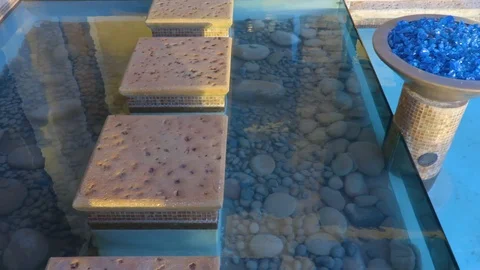 4K Modern Luxurious Pool Closeup 库存影片 111031768