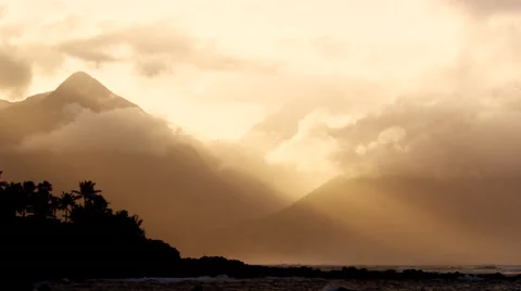 4K: Motion Background Plate Lock off Hawaiian God Rays and Sunset Stock Footage 66423564