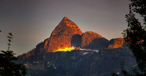 4K Mountain Peak Time-lapse Sunset Zoom, Squamish, Vancouver, British Columbia Stock Footage 47581579