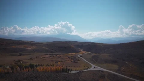 4K MOUNTAIN REVEAL Stock Footage 164490960