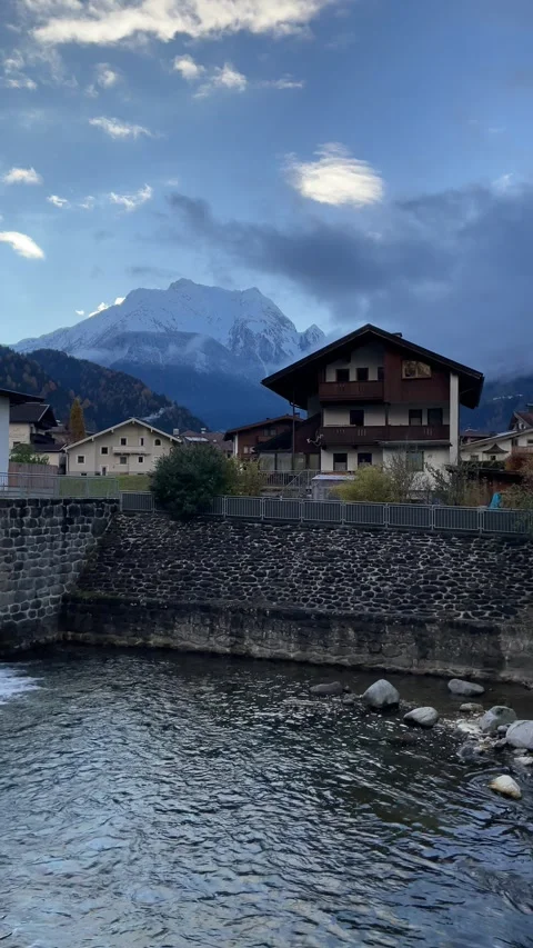 4k Mountains in Tirol Stock Footage 328939579