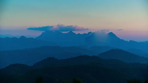 4k movement timelapse of clouds at Chiang Dao Mountain Stock Footage 209708309