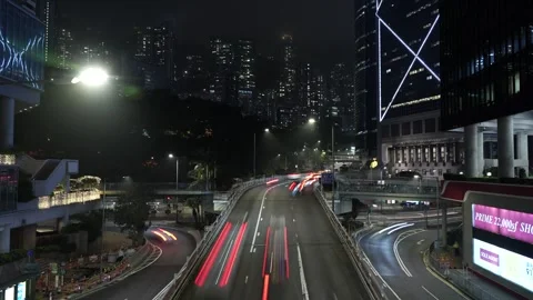 4k Night Timelapse Video Of Traffic At Central, Hong Kong, Foggy Night Video stock 263227542