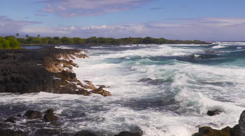 4K Ocean Waves And Rocks 01 動画素材 58946975