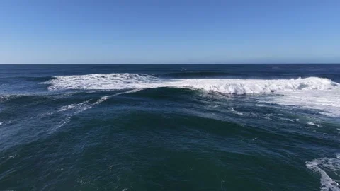 4K Ocean Waves Breaking Across Open Water Stock Footage 333704191