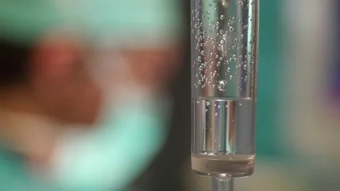 4k. Operating room drain. The drops of anesthesia fall into the receptacle. Video stock 75785945