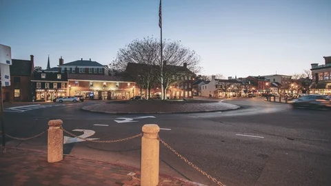 4K Panning Timelapse Traffic Roundabout Evening - Annapolis Maryland Stock Footage 111614437