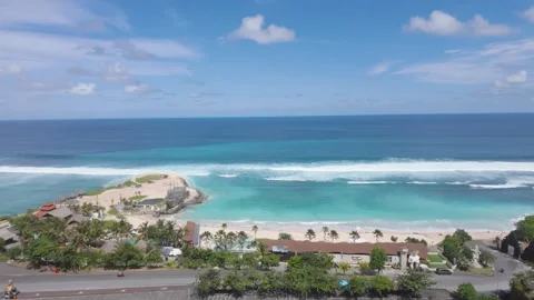 4K Panoramic View of Melasti Beach in Uluwatu, Bali – Tropical Ocean Beach Stock Footage 312509348
