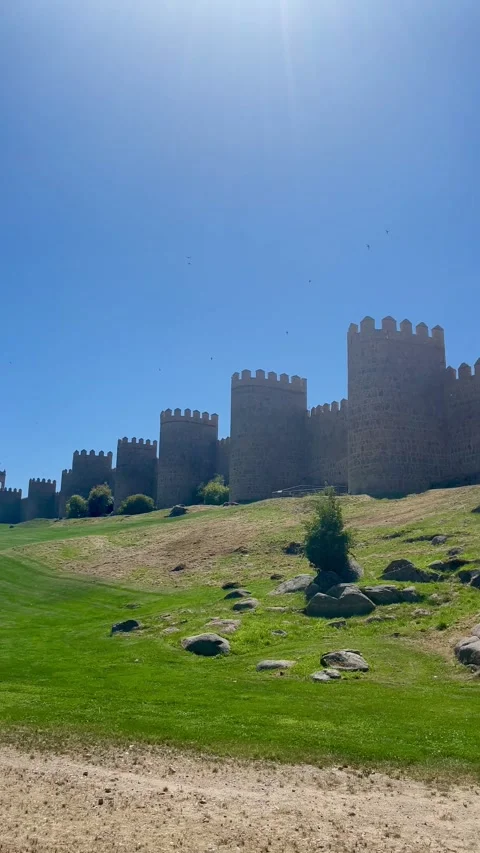 4k panoramic view of the mighty medieval wall and towers surrounding the old Stock Footage 313507349