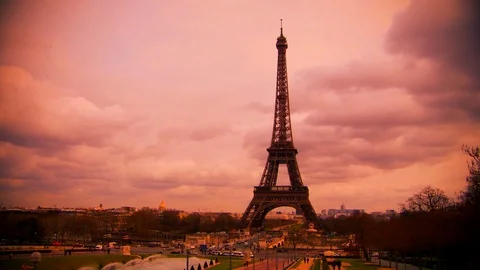 4K paris tour eiffel hyperlapse Stock Footage 104601078