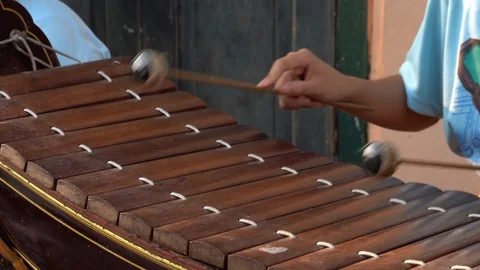 4k Playing Thai musical instruments 库存影片 105666506