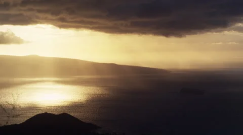 4K: Pristine Background Lock Off pLate of God Rays and Sunset Stock Footage 67587950