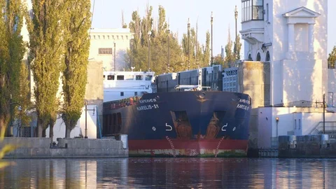 4K. process of boat barges in the lock of the Volga-Don ship canal Stock Footage 96277431