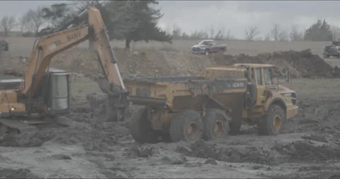 4K ProRes 59.94 fps Log Excavator, Construction Site, Dirt Work, Log Footage Stock Footage 151556772