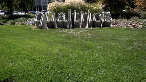 4k Qualtrics Sign Stock Footage 105181885