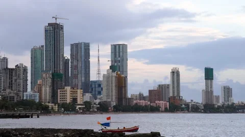 4K Real time Closeup still view of Mumbai city skyline on a cloudy monsoon day Stock Footage 219884268