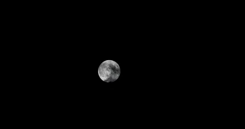 4k Real Time Full Moon In The Cloudy Sky Stock Footage 90812785