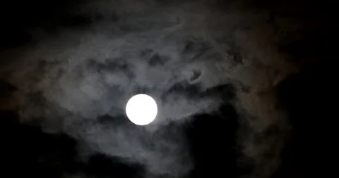 4k Real Time Full Moon In The Cloudy Sky Stock Footage 90812896