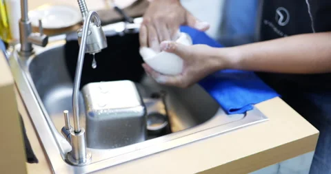 4K Real time . wash the dishes . Stock Footage 172282191