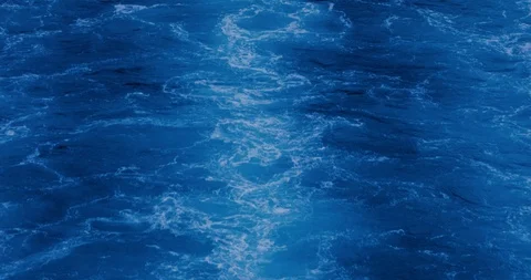 4K real video wave drawing of the ship's motion on the sea (zoom) Stock Footage 114954400