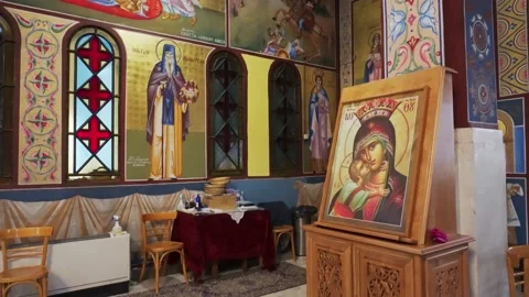 4K REALTIME ORTHODOX INTERIOR ARCHITECTURE WITH PAINTING  AND ICONS Video stock 235907500