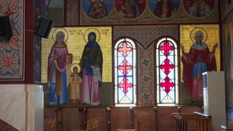 4K REALTIME ORTHODOX INTERIOR ARCHITECTURE WITH PAINTING  AND ICONS Video stock 235939793