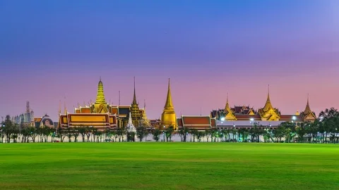 4K resolution, Cityscape in twilight, Stock Footage 103842541