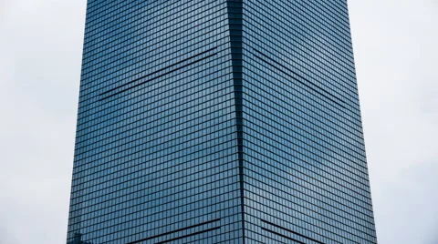 4k resolution Office building mirroring cloud Stock Footage 41804537