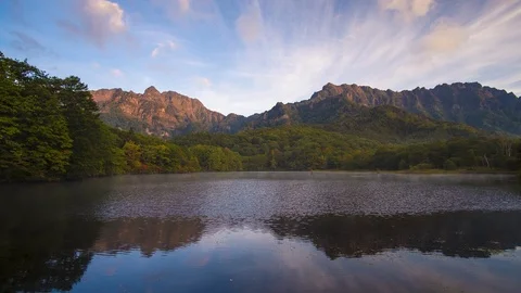 4K resolution time lapse of Kagami-ike or Mirror lake Video stock 121812336