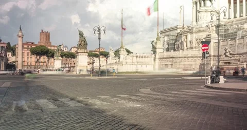 4k resolution time-lapse view of people walking and cars traffic in Rome, Italy Stock Footage 243523454